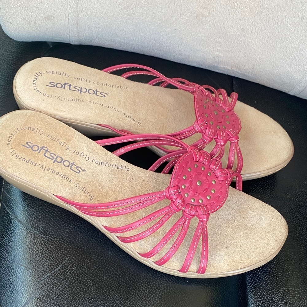 Softspots Women's Pink Strappy Slide (7) Sandals Feminine Summer Wedding Guest